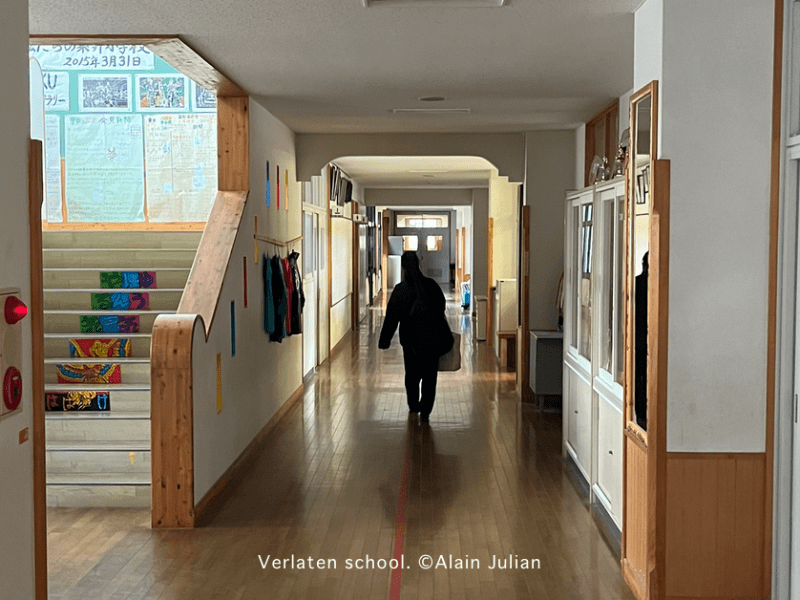 De Groene: ‘Een gemeenschap van kluizenaren’